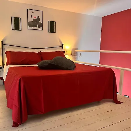 Stupendo Bilocale Con Soppalco Vicino Reggia Di Apartment *